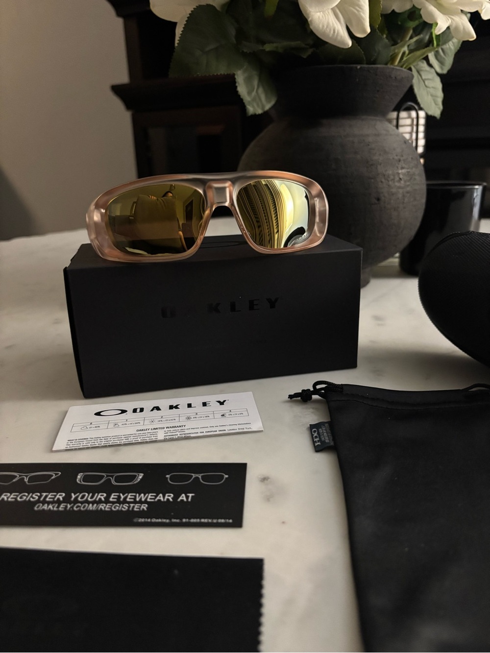 Oakley Belleville polarized sunglasses